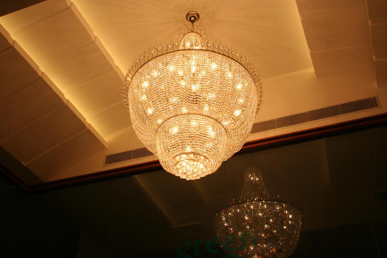 Hotel Elm Tree Amritsar Esterno foto