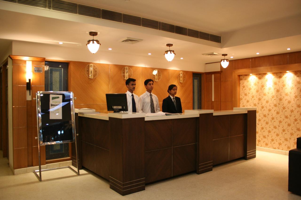 Hotel Elm Tree Amritsar Esterno foto